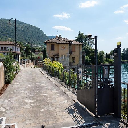 Villa Cecilia - Pieds Dans L'Eau Sulzano Buitenkant foto
