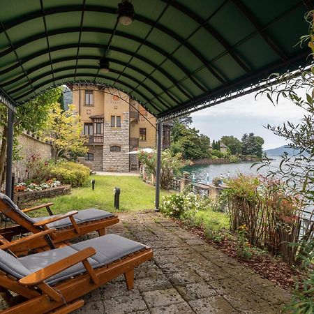 Villa Cecilia - Pieds Dans L'Eau Sulzano Buitenkant foto